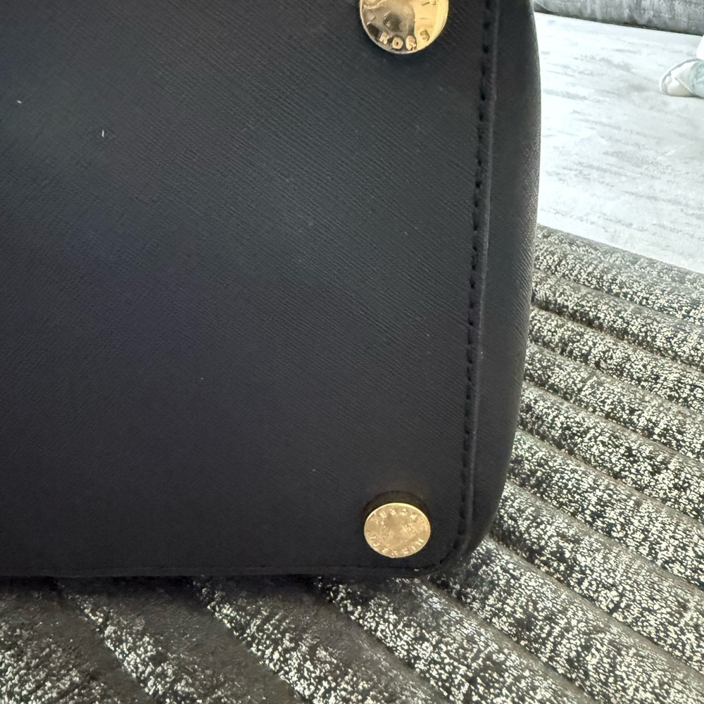 Michael Kors Large Black Tote - Picture 9 of 10